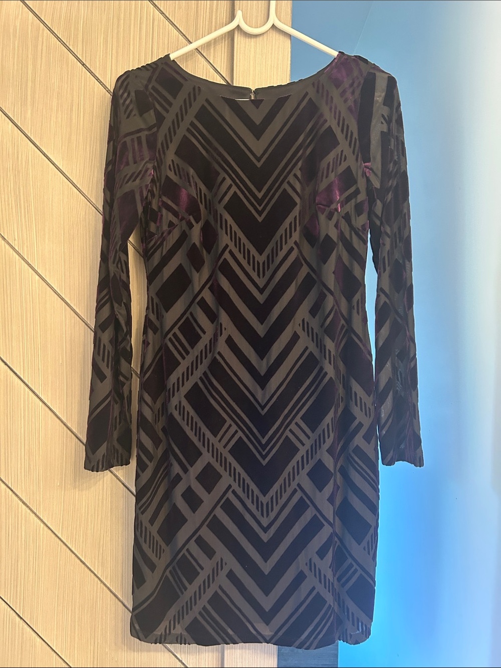 Vince Camuto Black and Purple Geometric Velvet Sheath Dress